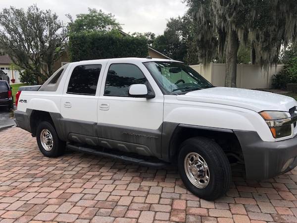 2004 Chevy Avalanche 2500 V8 4x4 Super Powerfull 8 1 Engine - cars & for sale in Casselberry, FL – photo 5