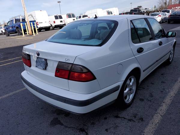 2001 SAAB 9-5 SE 1 OWNER,PA INSPECTED TILL MAY+LEATHER SEATS SUNROOF... for sale in Allentown, PA – photo 4