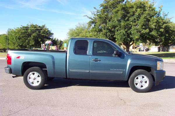 2009 CHEVY SILVERADO 4X4 - cars & trucks - by dealer - vehicle... for sale in Las Cruces, NM – photo 8