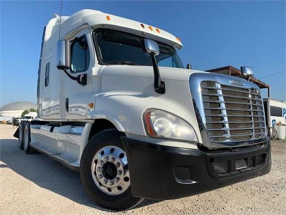 2013 FREIGHTLINER CASCADIA 125 ** FINANCING AVAILABLE ** for sale in Houston, TX