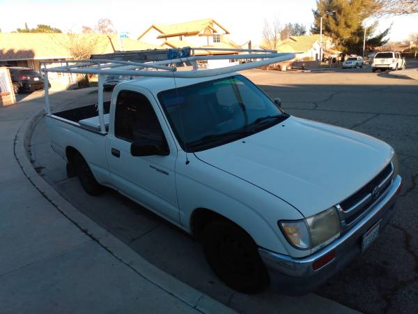 1997 Toyota Tacoma clean title for sale in Palmdale, CA – photo 3