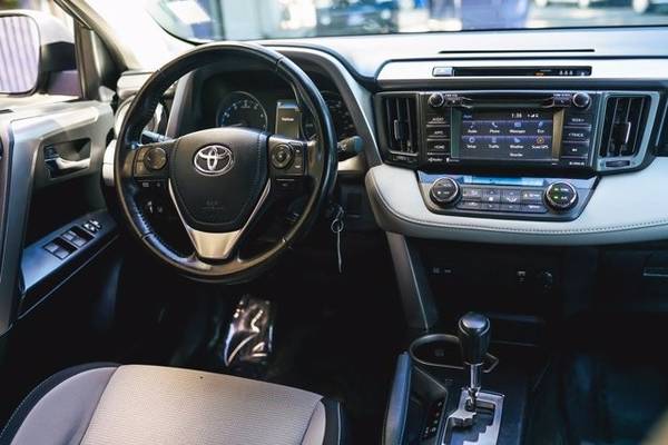 2017 Toyota RAV4 AWD All Wheel Drive Certified RAV 4 XLE SUV - cars for sale in Lynnwood, OR – photo 17