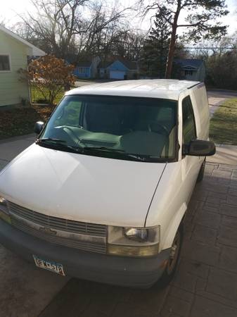 2003 chevy astro cargo van - cars & trucks - by owner - vehicle... for sale in Saint Paul, MN – photo 2