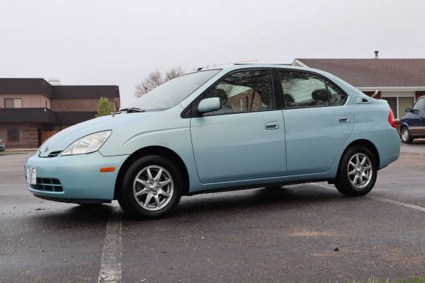 2002 Toyota Prius Electric Base Sedan - - by dealer for sale in Longmont, CO – photo 10