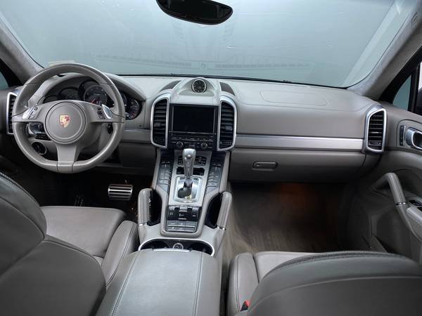 2011 Porsche Cayenne Turbo Sport Utility 4D suv Gray - FINANCE... for sale in Indianapolis, IN – photo 21