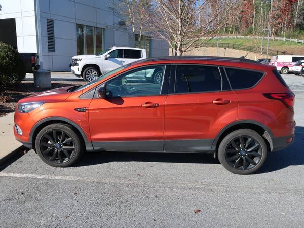 2019 Ford Escape SE - cars & trucks - by dealer - vehicle automotive... for sale in Arden, NC – photo 3