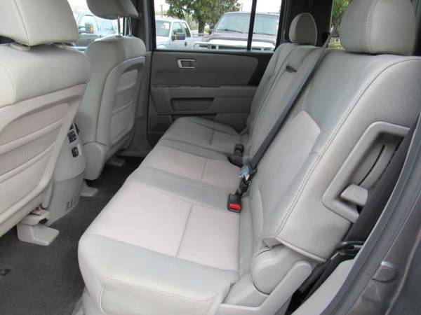 2010 Honda Pilot 4WD 4dr EX - cars & trucks - by dealer - vehicle... for sale in VADNAIS HEIGHTS, MN – photo 11