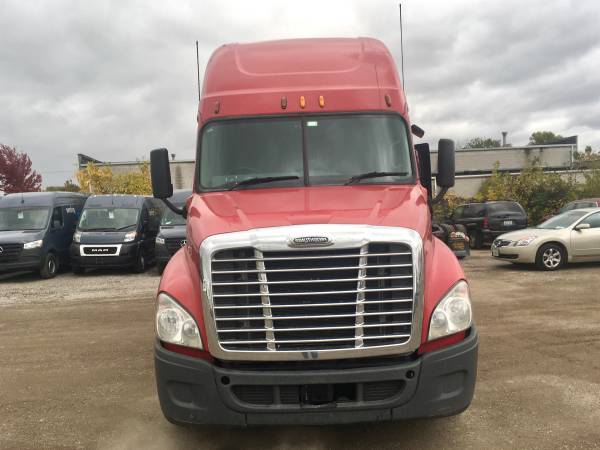 Semi truck for sale for sale in Bridgeview, IL