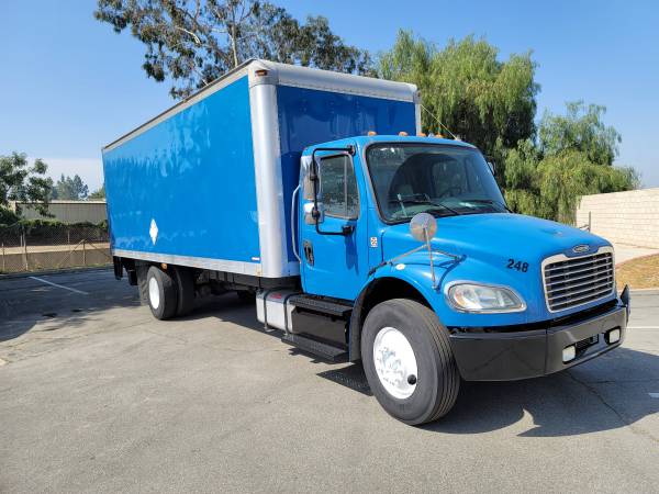 box truck 2013 freightliner 24ft box truck - - by for sale in West Covina, CA – photo 2