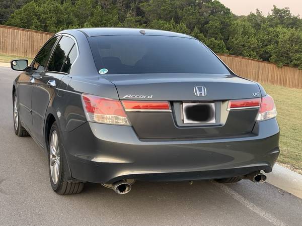 2012 Honda Accord EX-Leather V6 - cars & trucks - by dealer -... for sale in San Antonio, TX – photo 5