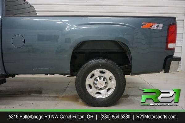 2009 GMC Sierra 2500HD SLT Z71 Crew Cab Std Box 4WD Your TRUCK for sale in Canal Fulton, OH – photo 8