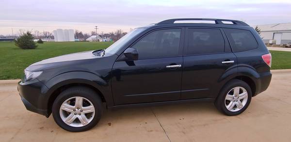 2010 Subaru Forester 2.5X Premium - Low miles - cars & trucks - by... for sale in Marion, IA – photo 2
