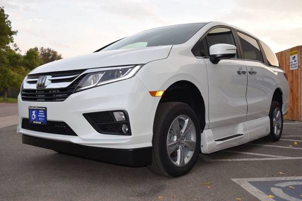 2020 *Honda* *Odyssey* *EX Automatic* WHITE - cars & trucks - by... for sale in Denver , CO – photo 9