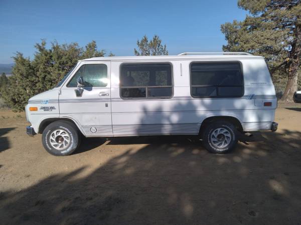 1994 Chevy G20 Conversion van for sale in Klamath Falls, OR – photo 5