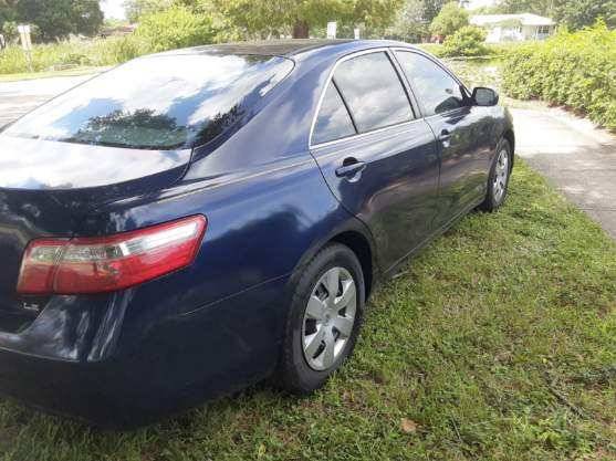 2007 Toyota Camry LE. Premium leather. Very negotiable- make offer -... for sale in Clearwater, FL – photo 2