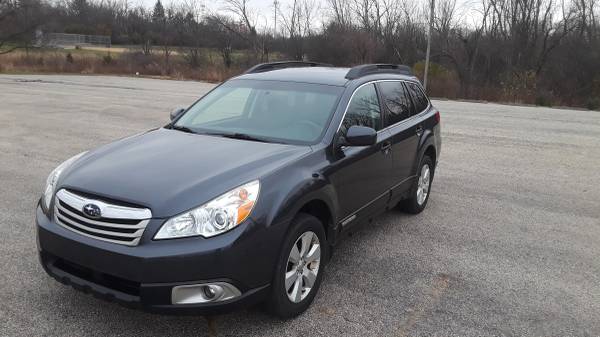2012 Subaru Outback 2.5L AWD - cars & trucks - by owner - vehicle... for sale in Medinah, IL – photo 2