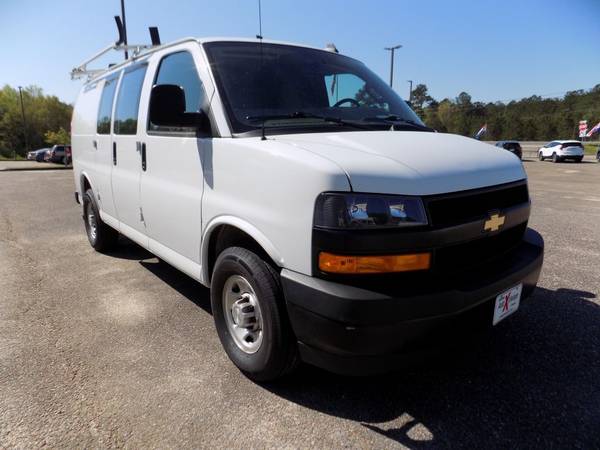 2018 Chevrolet Express Cargo Van RWD 2500 135 - - by for sale in Ozark, AL – photo 3