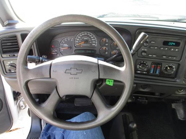 2007 Chevrolet Silverado 3500 Classic REG. CAB 4X4 GAS, CAB CHASSIS... for sale in south amboy, VA – photo 11