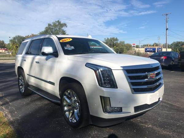 2017 Cadillac Escalade Luxury 4WD for sale in Flint, MI – photo 6