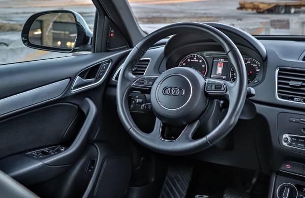 2018 *Audi* *Q3* *2.0 TFSI Premium Plus quattro AWD* - cars & trucks... for sale in Oak Forest, IL – photo 19