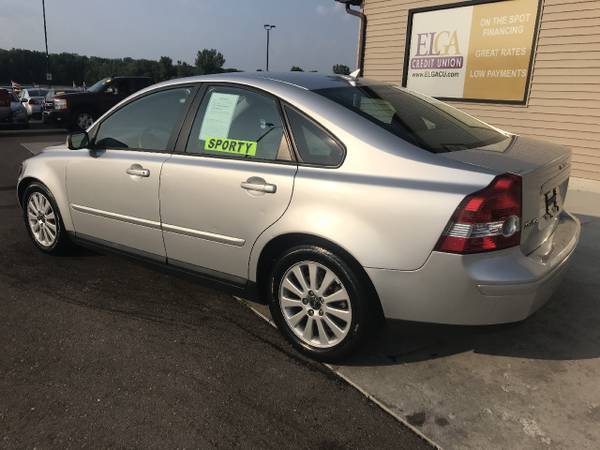 GAS SAVER!! 2005 Volvo S40 2.4L Manual for sale in Chesaning, MI – photo 6