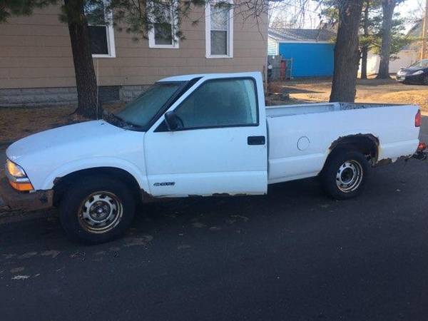 1999 Chevrolet s10 - cars & trucks - by owner - vehicle automotive... for sale in Minneapolis, MN