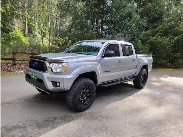 2015 Toyota Tacoma Double Cab Lifted Crew Cab 4x4 SR5 - cars & for sale in Bremerton, WA – photo 2