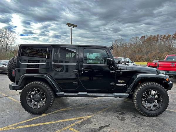 2012 Jeep Wrangler Unlimited Sahara 4WD - - by dealer for sale in Goshen, KY – photo 5