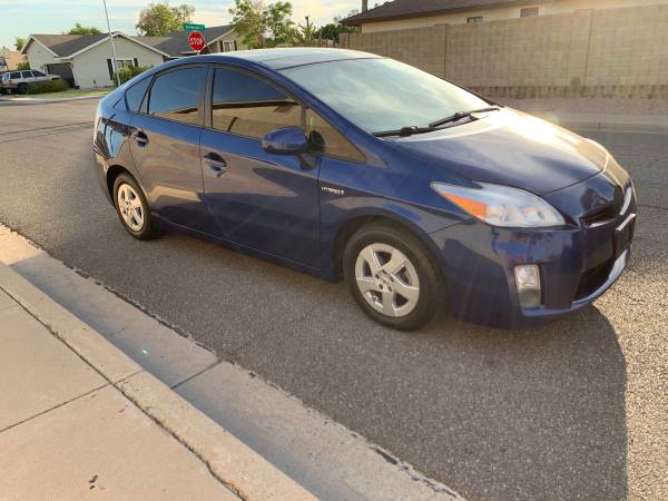 2010 Toyota Prius V Solar - cars & trucks - by owner - vehicle... for sale in Mesa, AZ – photo 3