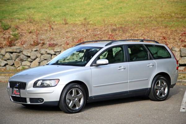 2007 Volvo V50 T5 AWD 4dr Wagon ~!CALL/TEXT !~ - cars & trucks - by... for sale in Tacoma, OR – photo 2