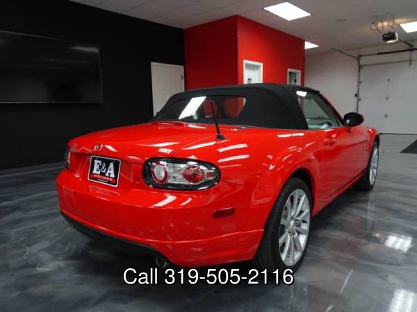 2006 Mazda MX-5 - - by dealer - vehicle automotive sale for sale in Waterloo, IA – photo 7