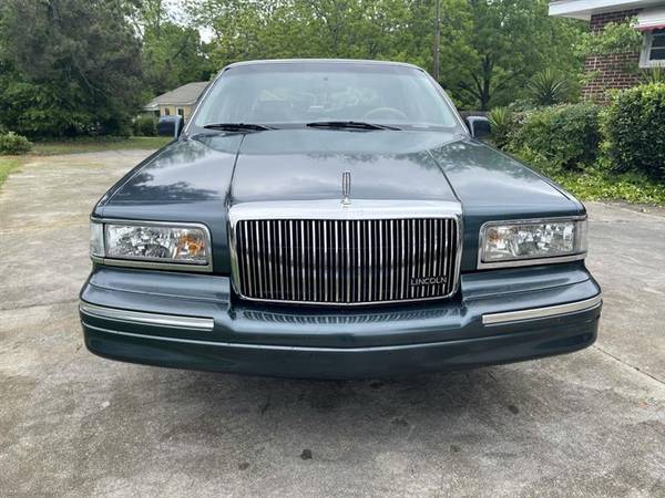 1995 Lincoln Town Car Executive - - by dealer for sale in Stone Mountain, GA – photo 8