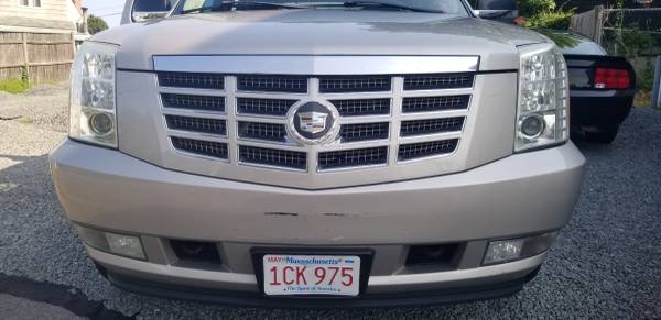 2007 Escalade ESV for sale in Nahant, ME – photo 2