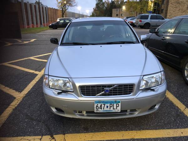 2004 Volvo S80 loaded, clean title loaded, excellent engine and transm for sale in Saint Paul, MN – photo 3