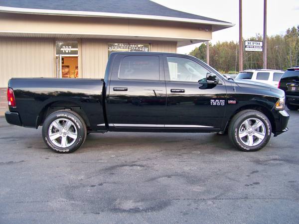 2014 RAM 1500 SPORT 4X4 CREW CAB * NAV * HEATED & COOLED SEATS * ROOF for sale in Mogadore, OH – photo 6