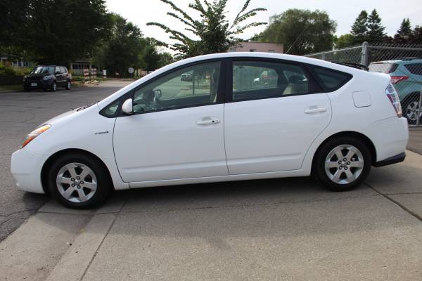 *** 2008 TOYOTA PRIUS ** FINANCING ** - cars & trucks - by dealer -... for sale in Saint Paul, MN – photo 6