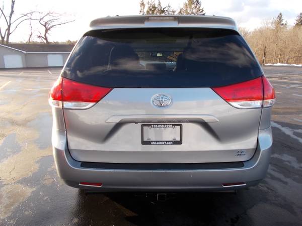 2011 Toyota Sienna 5dr 7-Pass Van V6 LE AWD (Natl) for sale in Cohoes, AK – photo 7