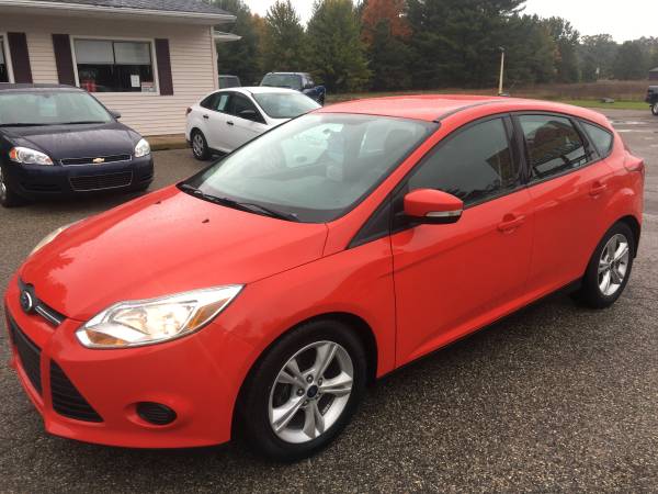 SPORTY 2014 FORD FOCUS SE HATCHBACK ONLY 102,000 MILES for sale in Howard City, MI – photo 4