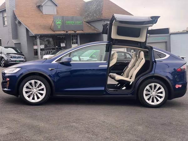 Pending sale 2017 Tesla Model X 100d 17k ev specialist-peninsula for sale in Daly City, CA – photo 12