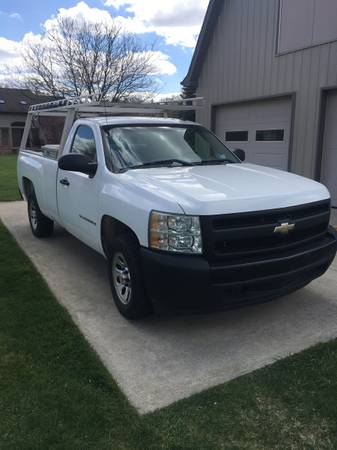 2008 Chevy 1/2 ton truck for sale in Montrose, MI – photo 2