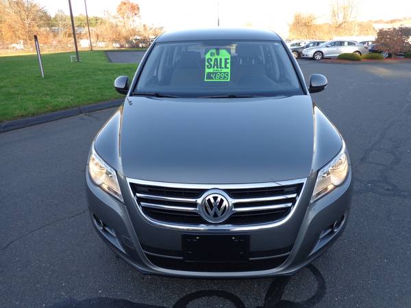 ****2010 VW TIGUAN-ONE OWNER-GREAT SERVICE RECORDS-RUNS/LOOKS... for sale in East Windsor, CT – photo 4