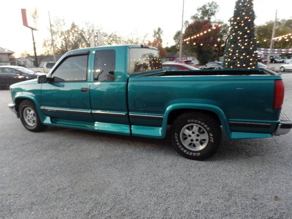 1994 CHEVY SILVERADO - cars & trucks - by dealer - vehicle... for sale in West Lafayette, IN – photo 2