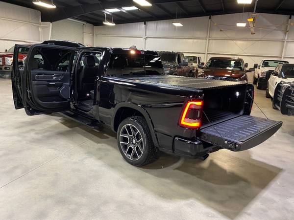 2019 Dodge Ram 1500 Laramie 4x2 5.7L V8 Short bed - cars & trucks -... for sale in HOUSTON, IN – photo 18