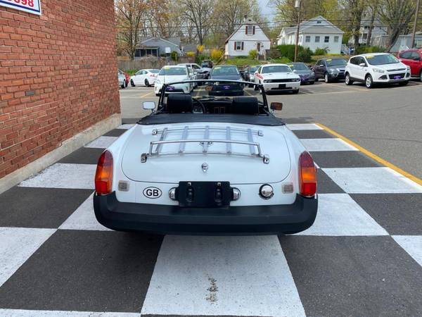 1976 MG MGB Convertible (TOP RATED DEALER AWARD 2018 ! - cars & for sale in Waterbury, CT – photo 3