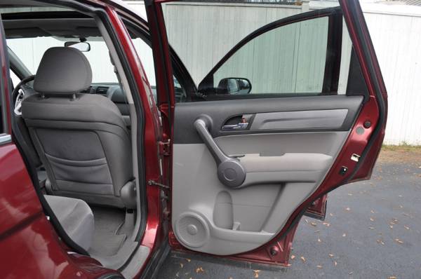 2009 Honda CR-V EX 4WD 5-Speed AT - cars & trucks - by dealer -... for sale in Milford, NH – photo 14