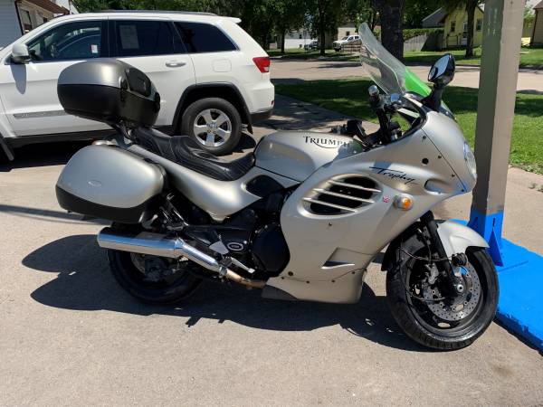 ★★★ 1998 Triumph Trophy / PRICED TO MOVE NOW! ★★★ for sale in Grand Forks, ND – photo 2