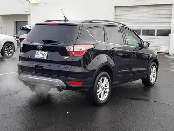 2018 Ford Escape 4x4 4WD SE SUV - - by dealer for sale in Medford, OR – photo 4