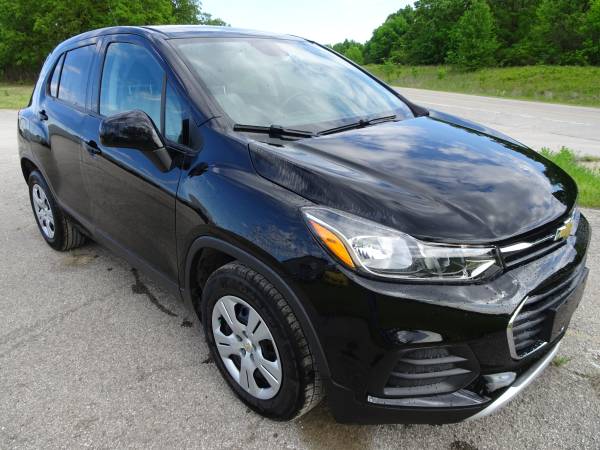 2018 Chevrolet Trax LS, 33 MPG - - by dealer - vehicle for sale in Catoosa, OK – photo 3