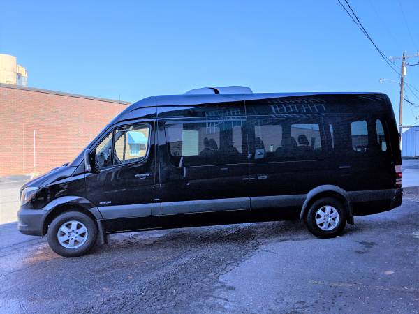2016 Mercedes-Benz Sprinter 2500 for sale in Hickory, NC – photo 2