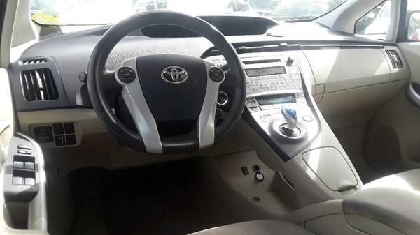 2010 TOYOTA PRIUS I Hatchback - cars & trucks - by dealer - vehicle... for sale in TAMPA, FL – photo 12